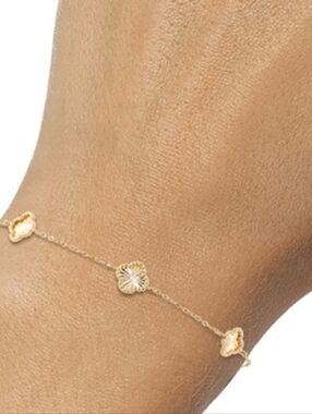 10k Yellow Gold Clover Bracelet New